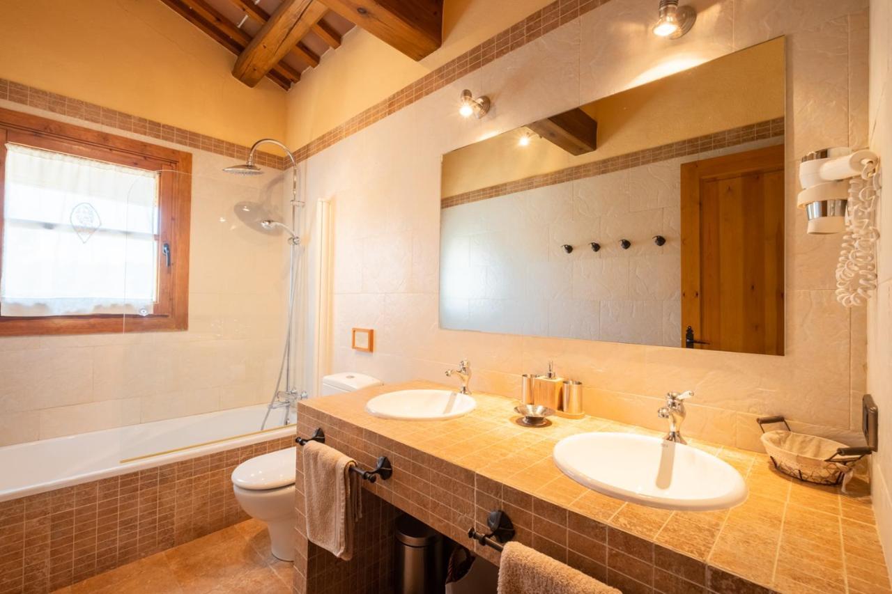 Bed and Breakfast Cal Ros Calonge de Segarra Экстерьер фото