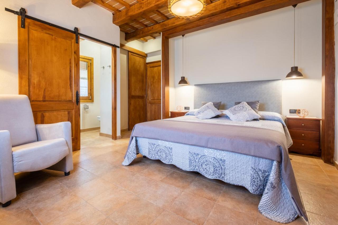 Bed and Breakfast Cal Ros Calonge de Segarra Экстерьер фото